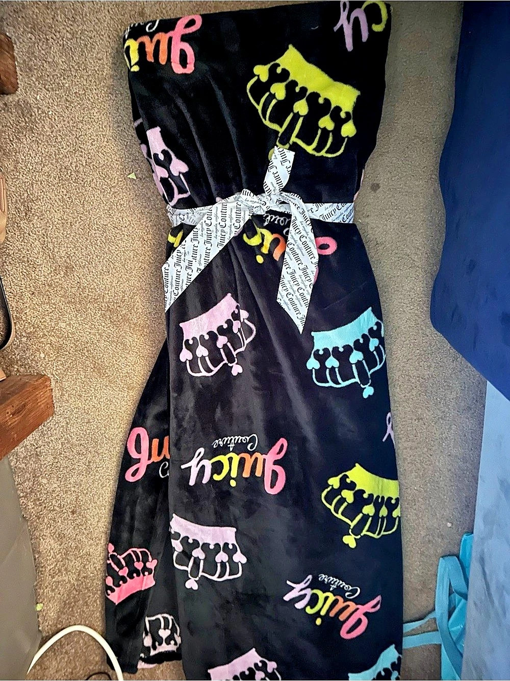 Juicy couture blanket.